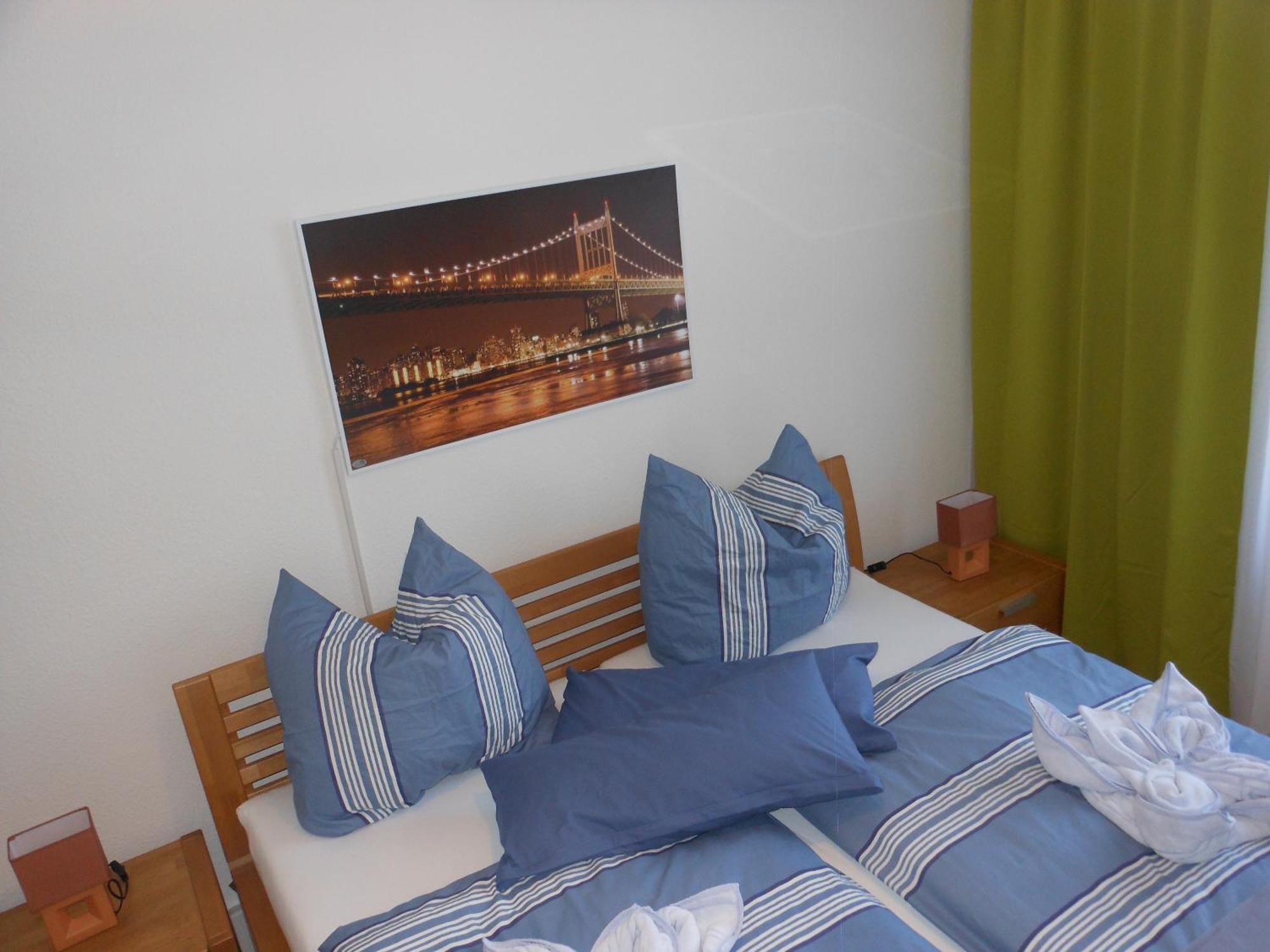 Pension Am Werder Bernburg Room photo
