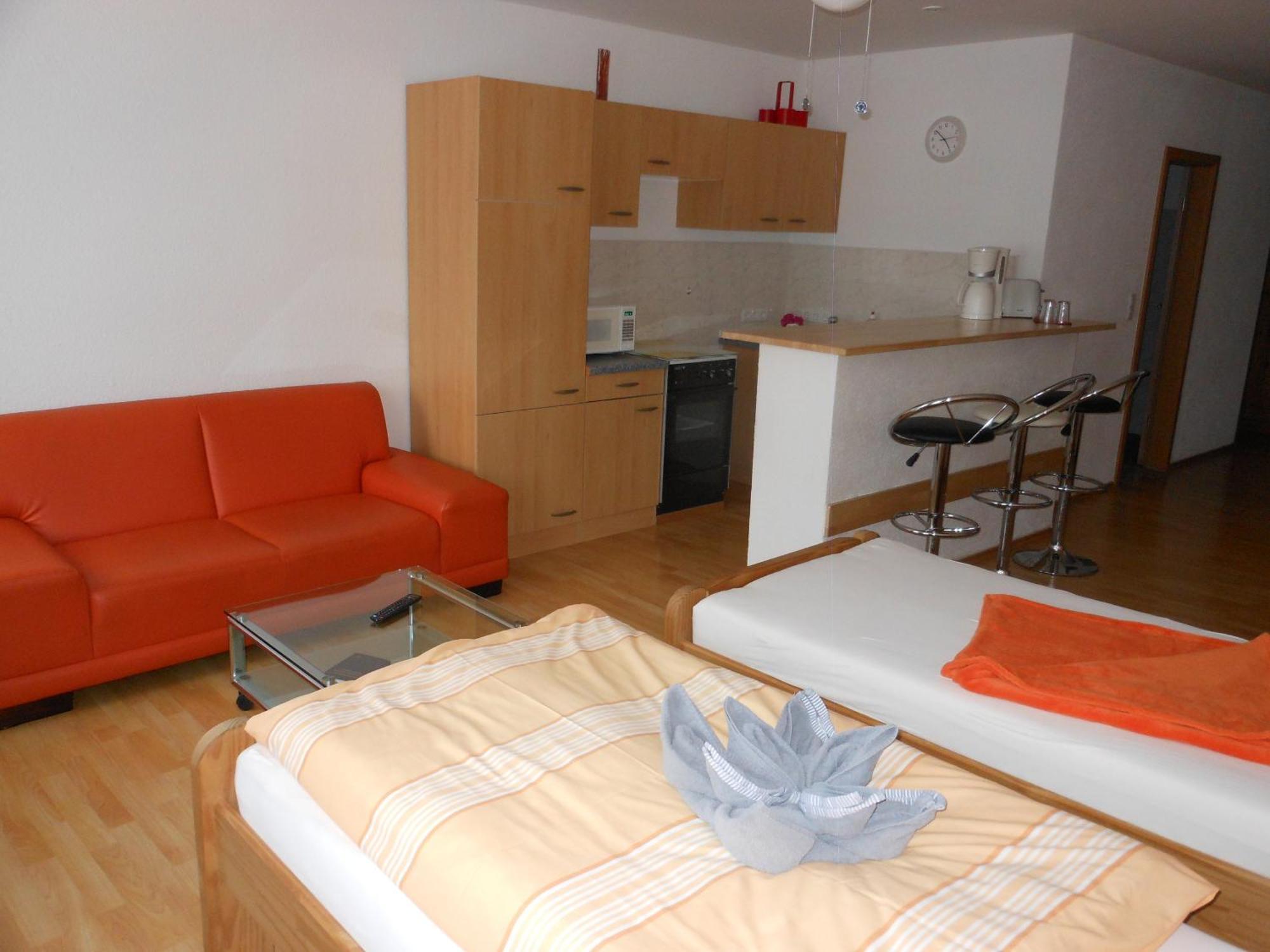 Pension Am Werder Bernburg Room photo