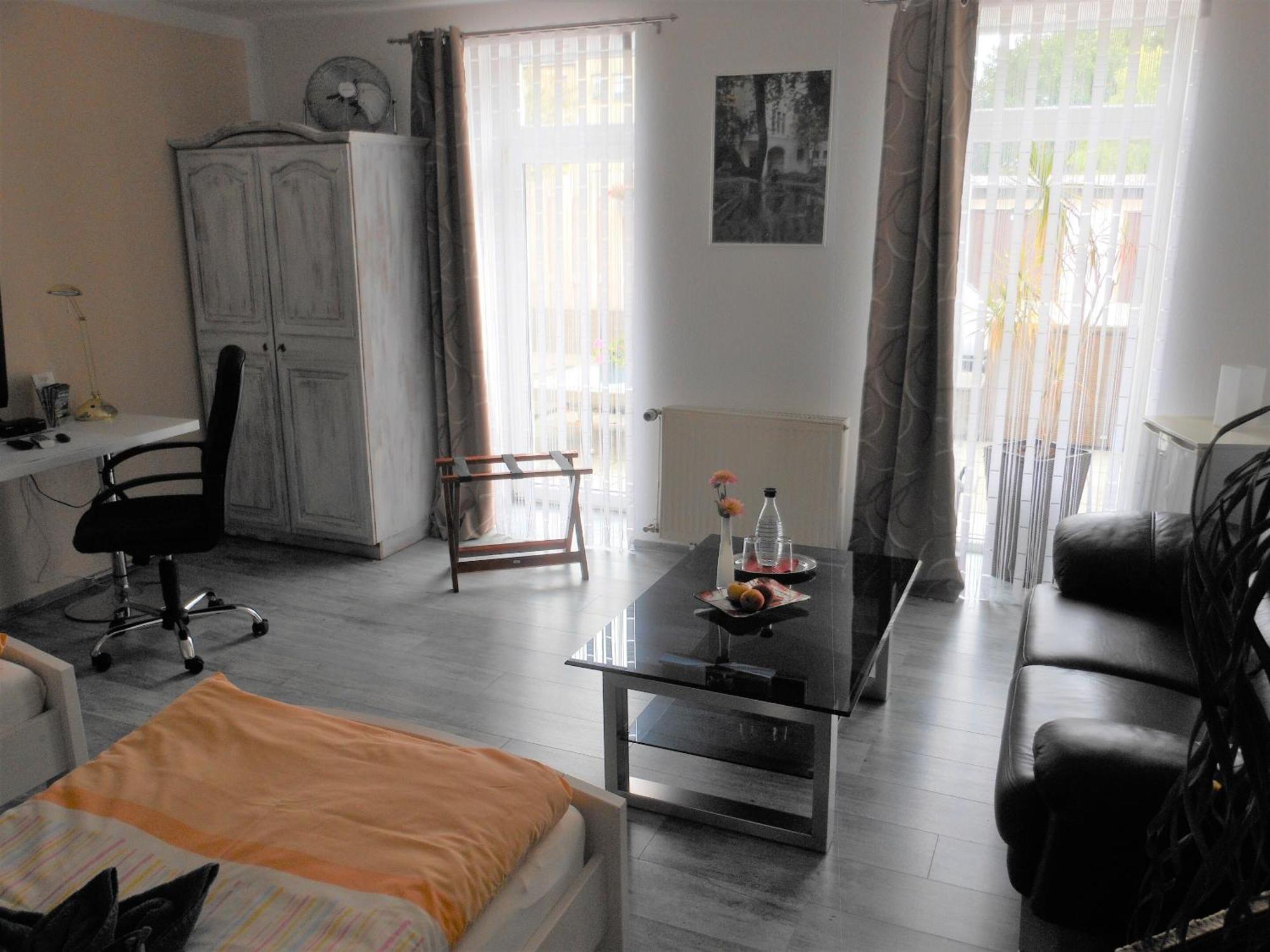 Pension Am Werder Bernburg Room photo