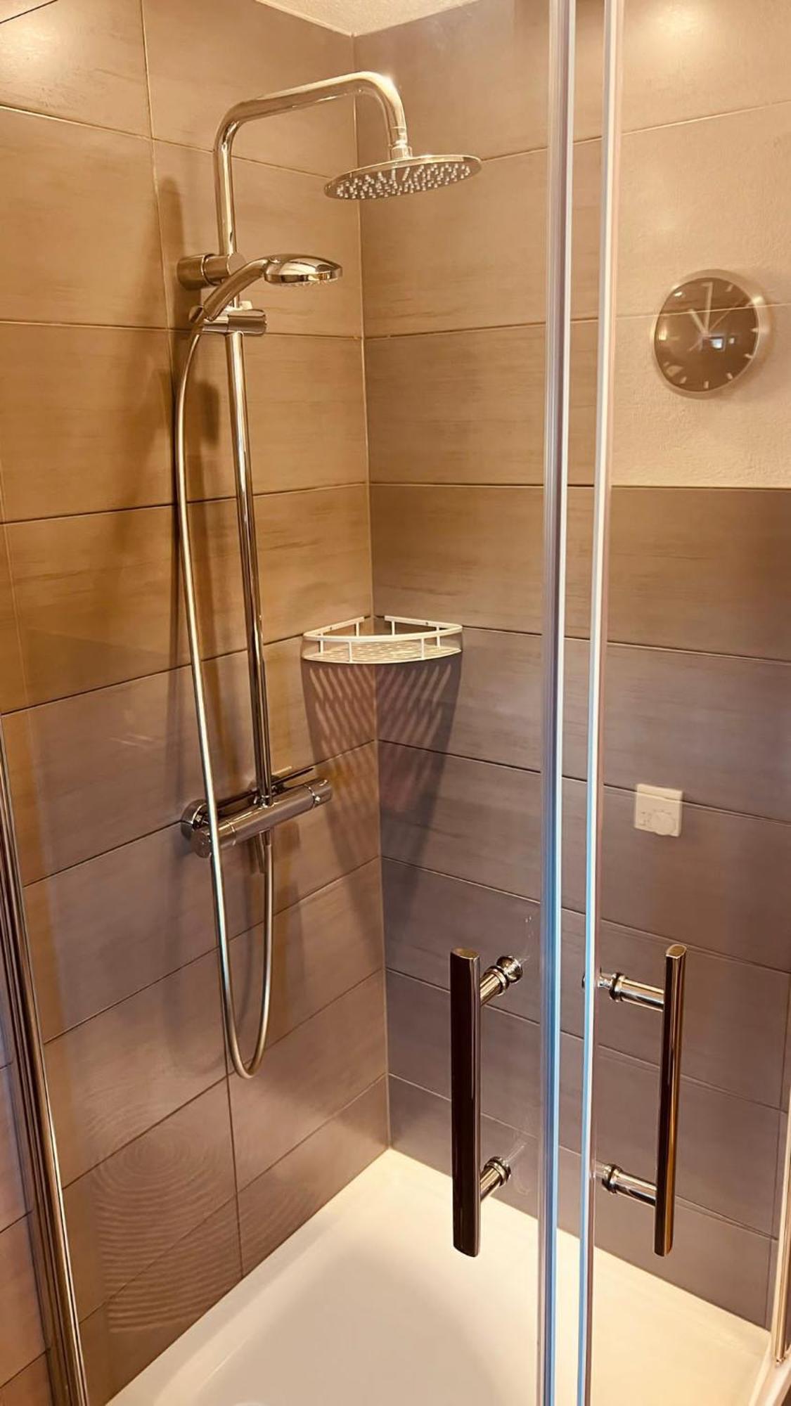 Pension Am Werder Bernburg Room photo