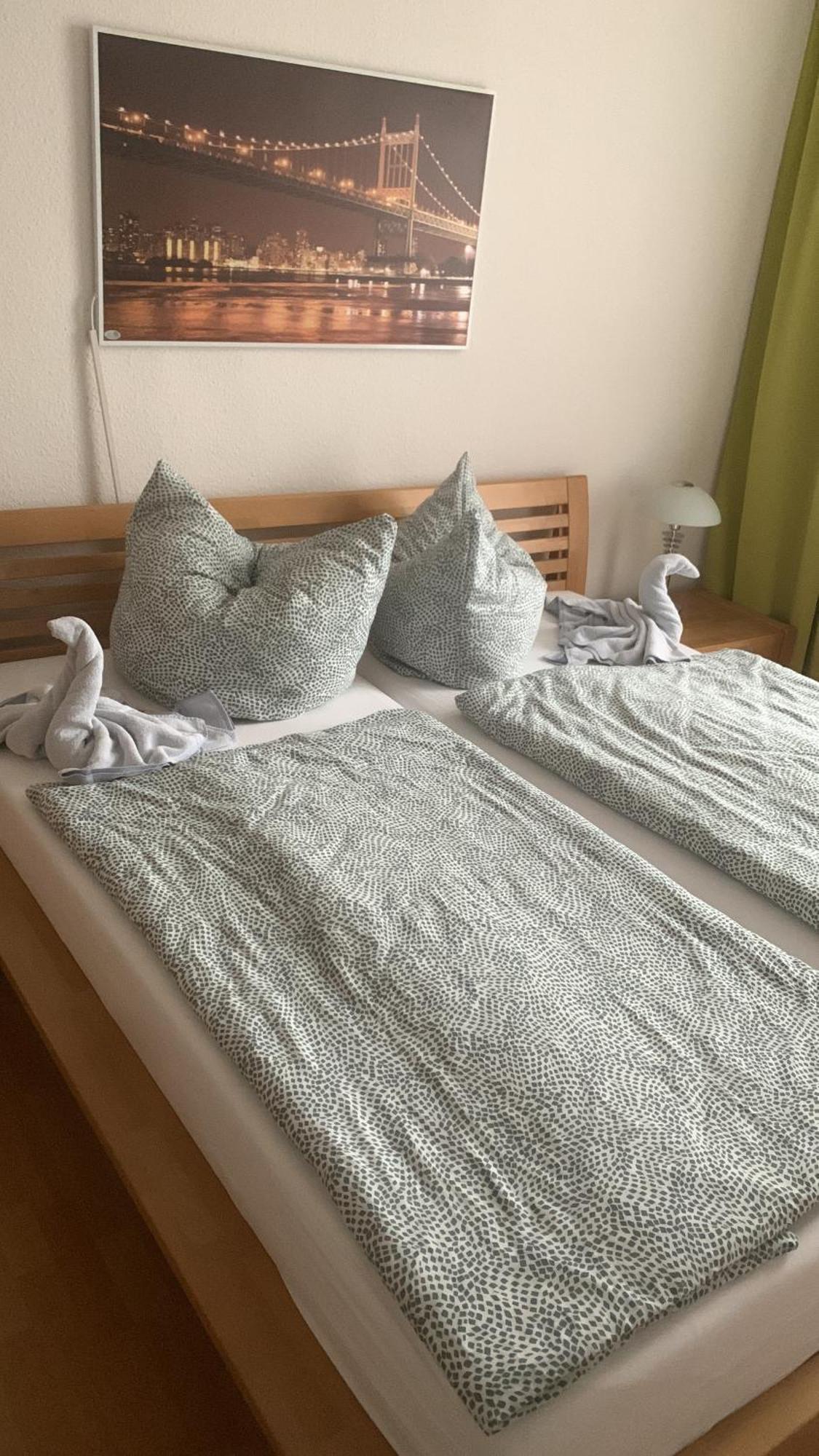 Pension Am Werder Bernburg Room photo